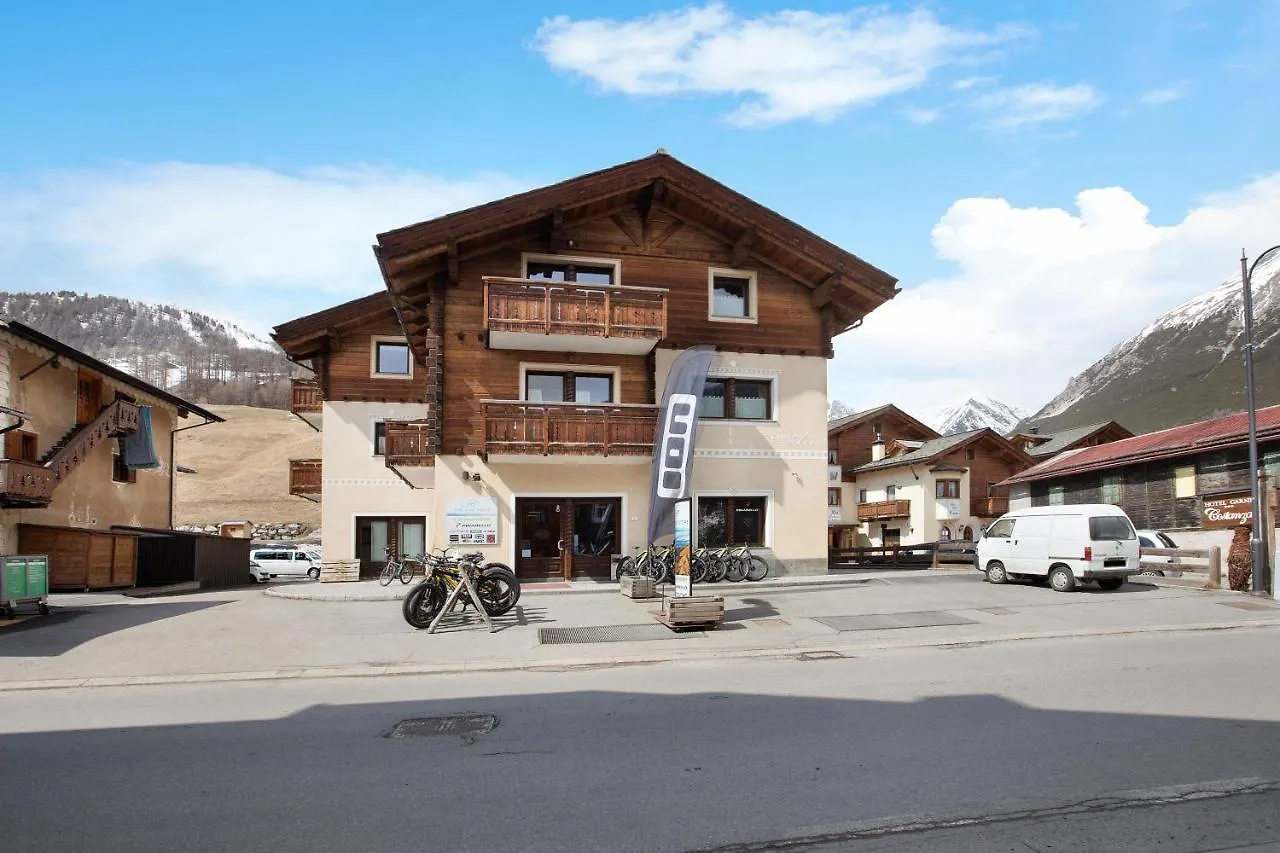 Chalet Anna Stella Alpina リヴィーニョ